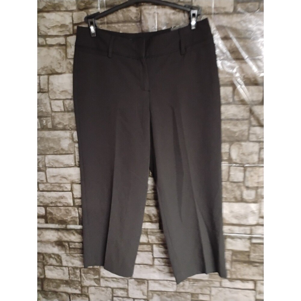 Larry Levine Women's Size 8 Stretch Crop Curvy Fit Black Pant
